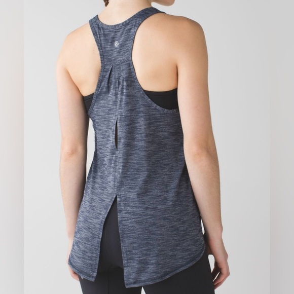 Lululemon Athletica Gray ‘Salute The Sun’ Tank - Picture 6 of 10
